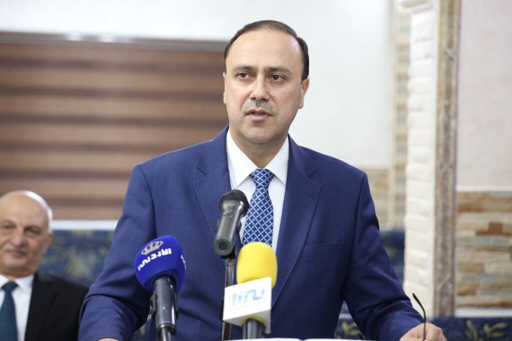 المومني: انخفاض التهريب عبر المعابر مع سوريا
