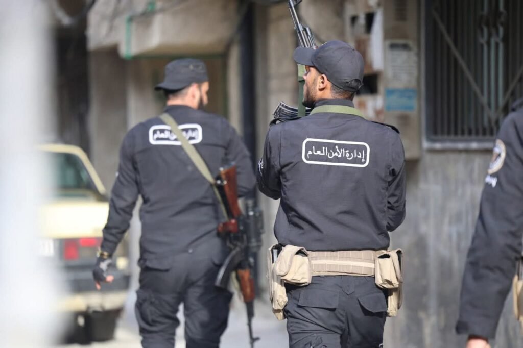 الداخلية السورية توقف عنصري أمن في قضية مقتل “عطا الله صالح الفياض”