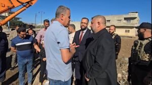 محافظ درعا يزور مدينة نوى للوقوف على حادثة التسمم بالمياه الملوثة