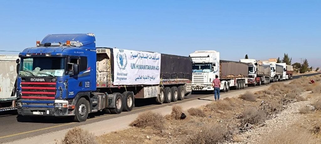 قافلة جديدة للهلال الأحمر تصل السويداء وخطة عمل لمعالجة أزمتي المياه والخبز