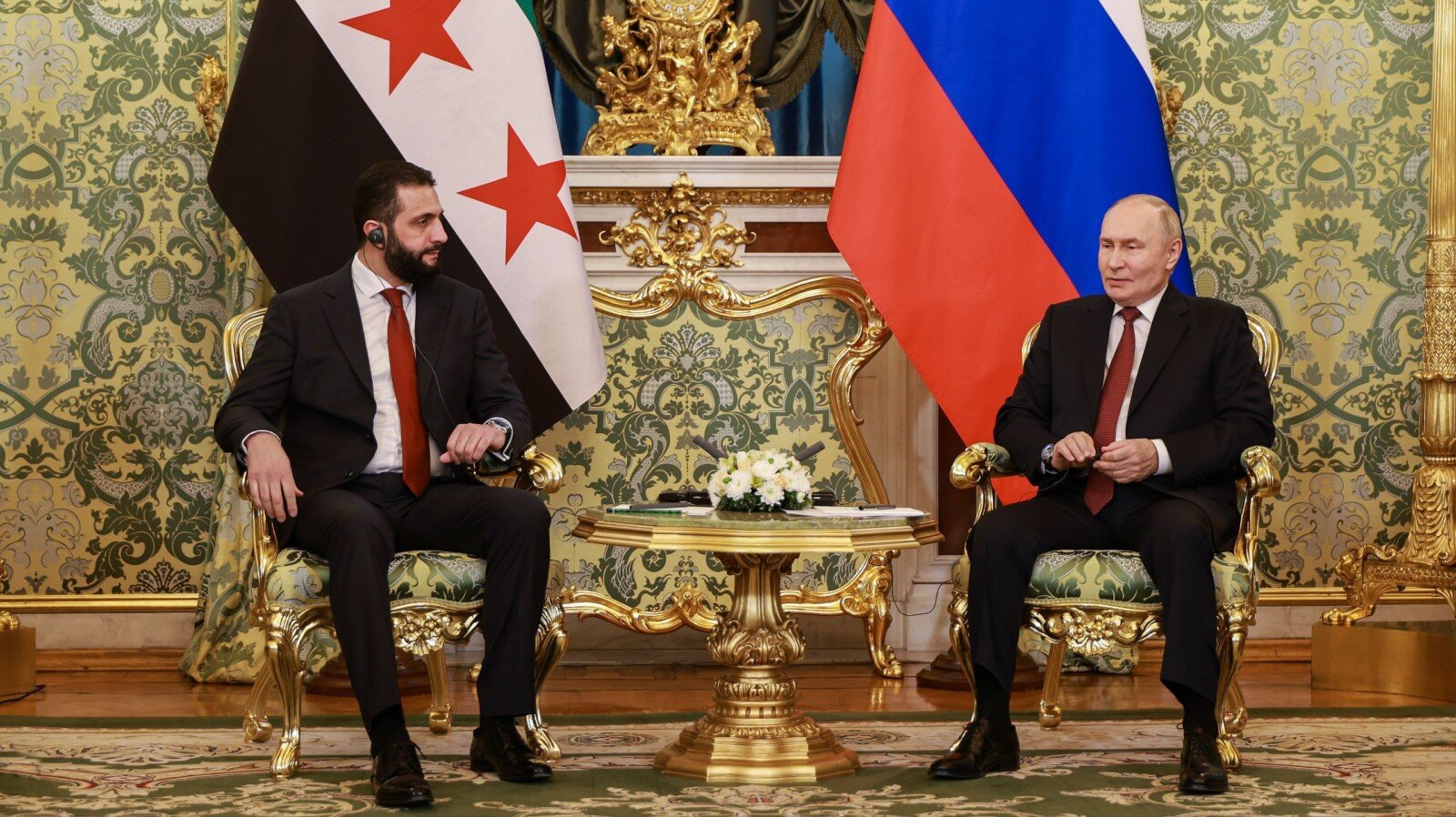 هل يكرر الرئيس الشرع خطأ القوتلي التاريخي؟