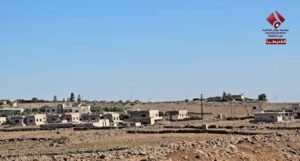 قرية العشة تعاني تردياً خدمياً ومعيشياً يهدّد أبناءها بالهجرة