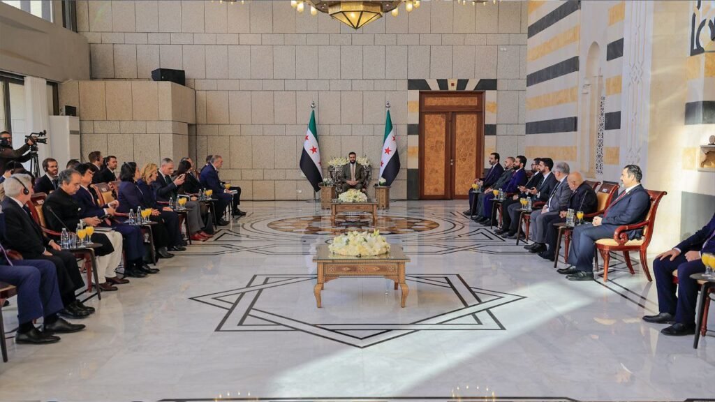 وفد من مجلس الأمن في زيارة هي الأولى من نوعها إلى دمشق بعد عام على سقوط نظام الأسد