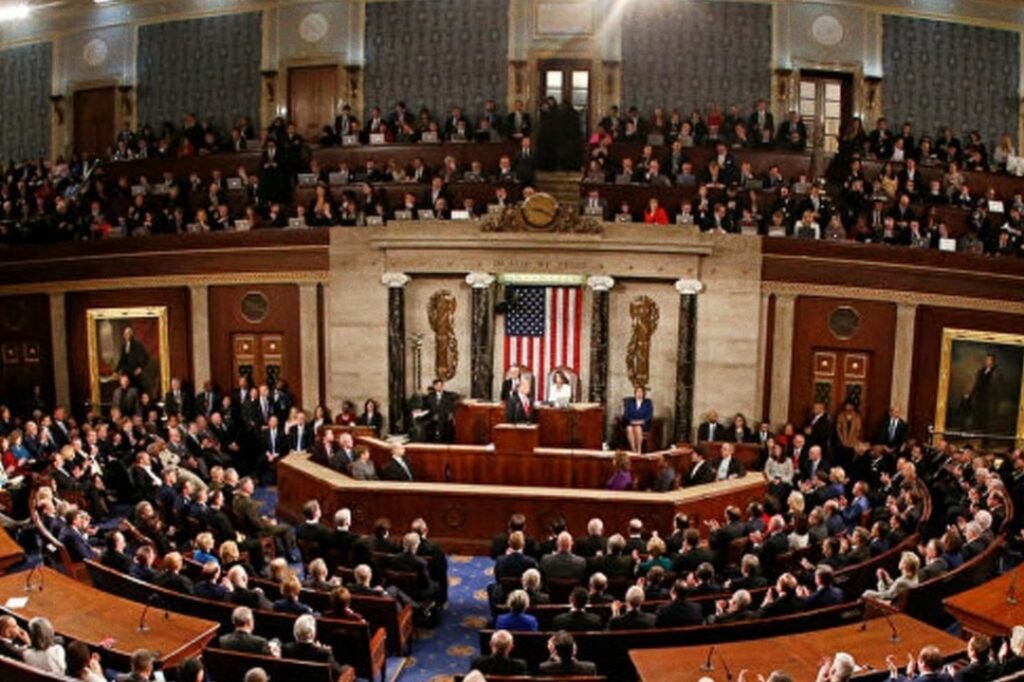 مجلس الشيوخ الأميركي يفتح الطريق لإلغاء “قانون قيصر” ضمن موازنة الدفاع 2026