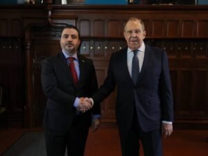 سوريا وروسيا تؤكدان شراكة جديدة قائمة على السيادة وإعادة الإعمار