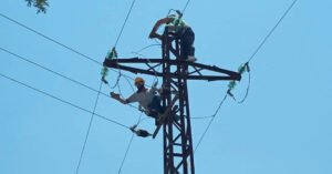 عودة الكهرباء إلى السويداء ومنطقة شهبا بعد انقطاع 4 أيام