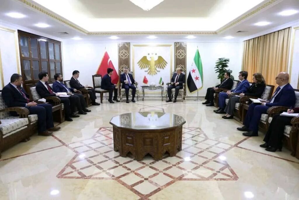 دمشق وأنقرة تبحثان تعزيز التعاون الأكاديمي