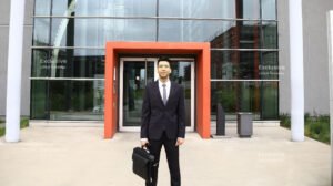 باحث من أبناء الجولان ينال الدكتوراه في ألمانيا بتخصص السيارات الهجينة