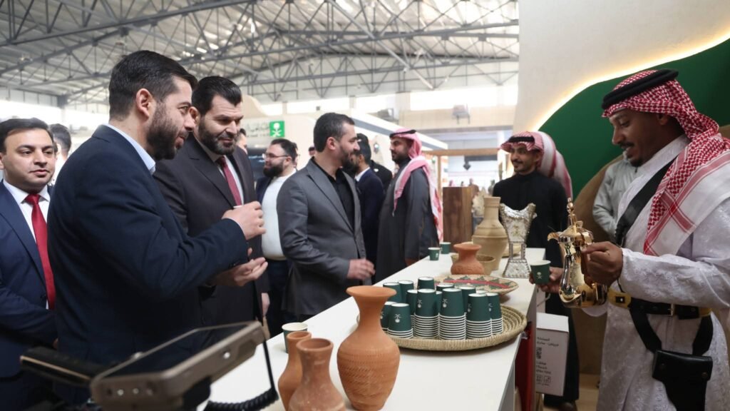 “الدالاتي” يتفقد الإجراءات الأمنية قبيل افتتاح معرض دمشق الدولي  