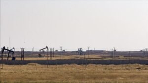 تراجع إنتاج النفط السوري رغم استعادة حقول رئيسية وبدء خطوات حكومية لتطويرها