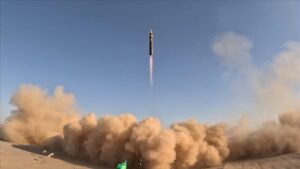 مواجهة مفتوحة في الإقليم: ضربات أمريكية إسرائيلية وإيران تتحرك