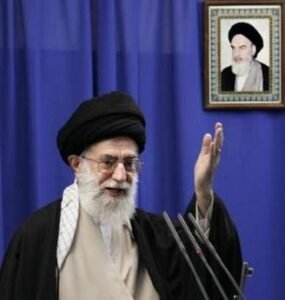 الشارع العربي وحرب إيران: بين الانتقام والقلق