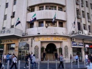 محافظة دمشق تصدر توضيحاً موسعاً حول قرار بيع المشروبات الكحولية