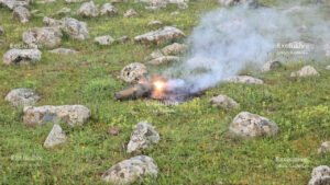 جيش الاحتلال يستهدف صحفيين بشكل مباشر في القنيطرة خلال تغطية ميدانية