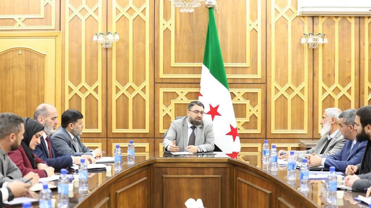 وزير العدل يعقد سلسلة اجتماعات مع المحامين العامين لتطوير العمل القضائي في المحافظات