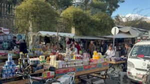 محافظ دمشق يجد حلولاً للبسطات وتأهيل سوق الهال وتنظيف نهر بردى