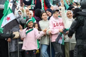 لسنا في انتظار الفرج… نحن صُنّاعه.. من أمانة الوظيفة إلى رسالة العطاء