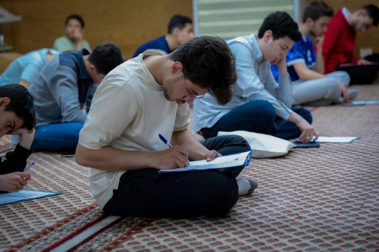 دمشق تحتفي بـ 2000 حافظ وحافظة ضمن السبر المركزي