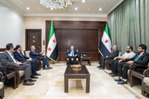 المالية والاتحاد العام للحرفيين يبحثان تطوير القطاع وتعزيز بيئته التنظيمية