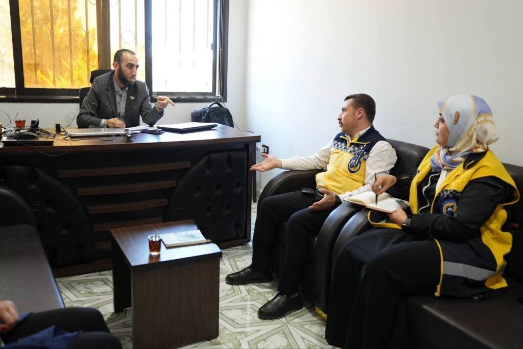 تنسيق ميداني موسّع بين التعاون الدولي والدفاع المدني لتعزيز الاستجابة للمهجّرين في السويداء
