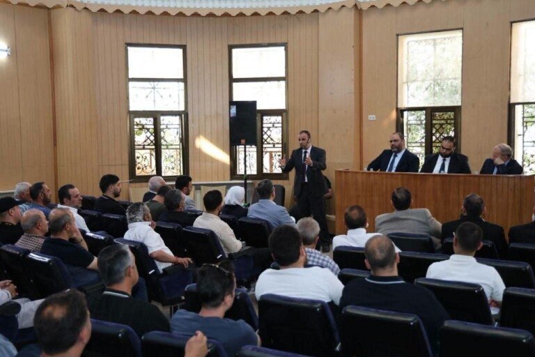 وزارة الاقتصاد تبحث واقع الصناعة والاستثمار في القلمون وآليات النهوض بالإنتاج