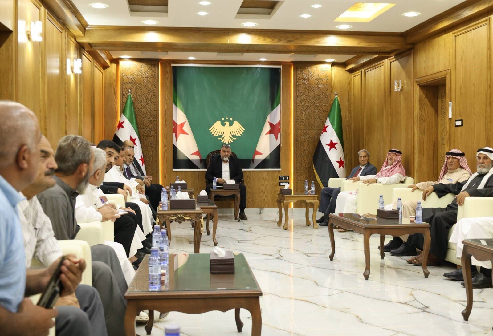 محافظ درعا يتفقد مديرية النقل ويؤكد معالجة الثغرات لتحسين الخدمات