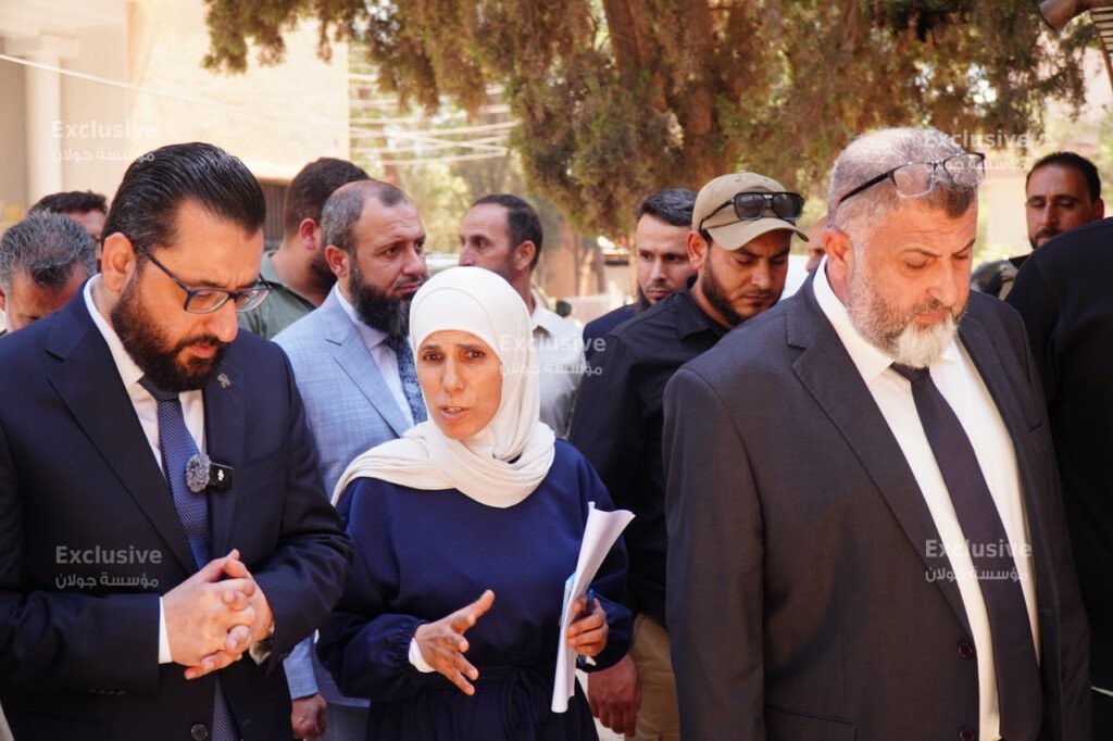 وزير الزراعة يبحث مع مزارعي درعا تحديات القطاع ويعلن شراء 2500 طن من الحبوب