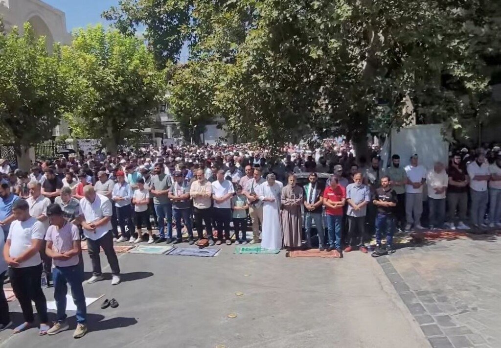 وقفة احتجاجية في دمشق .. ملّاك أراضٍ وعقارات يطالبون بفتح ملف الاستملاك