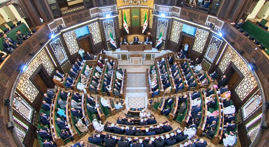 مجلس الشعب يناقش تحديات التعليم.. 6 ملايين طالب ومليونا متسرب