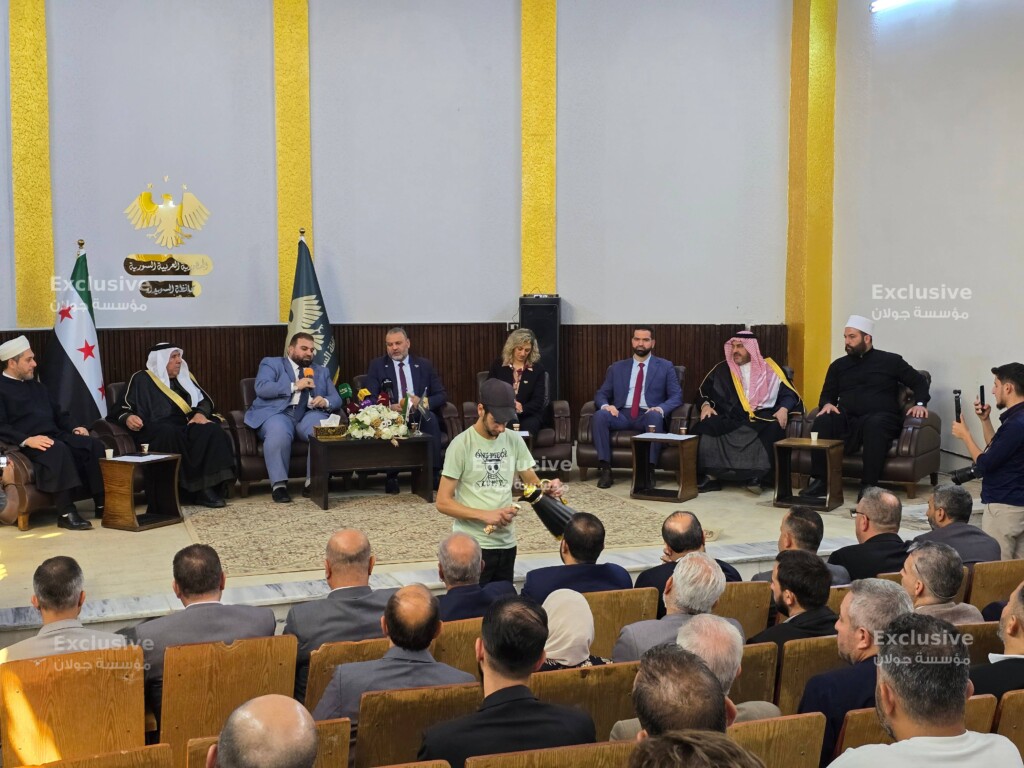 السويداء على طاولة الحوار.. المحافظ ووفد برلماني يبحثان القضايا الخدمية والمعيشية